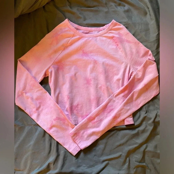 PINK Crop - Picture 1 of 5